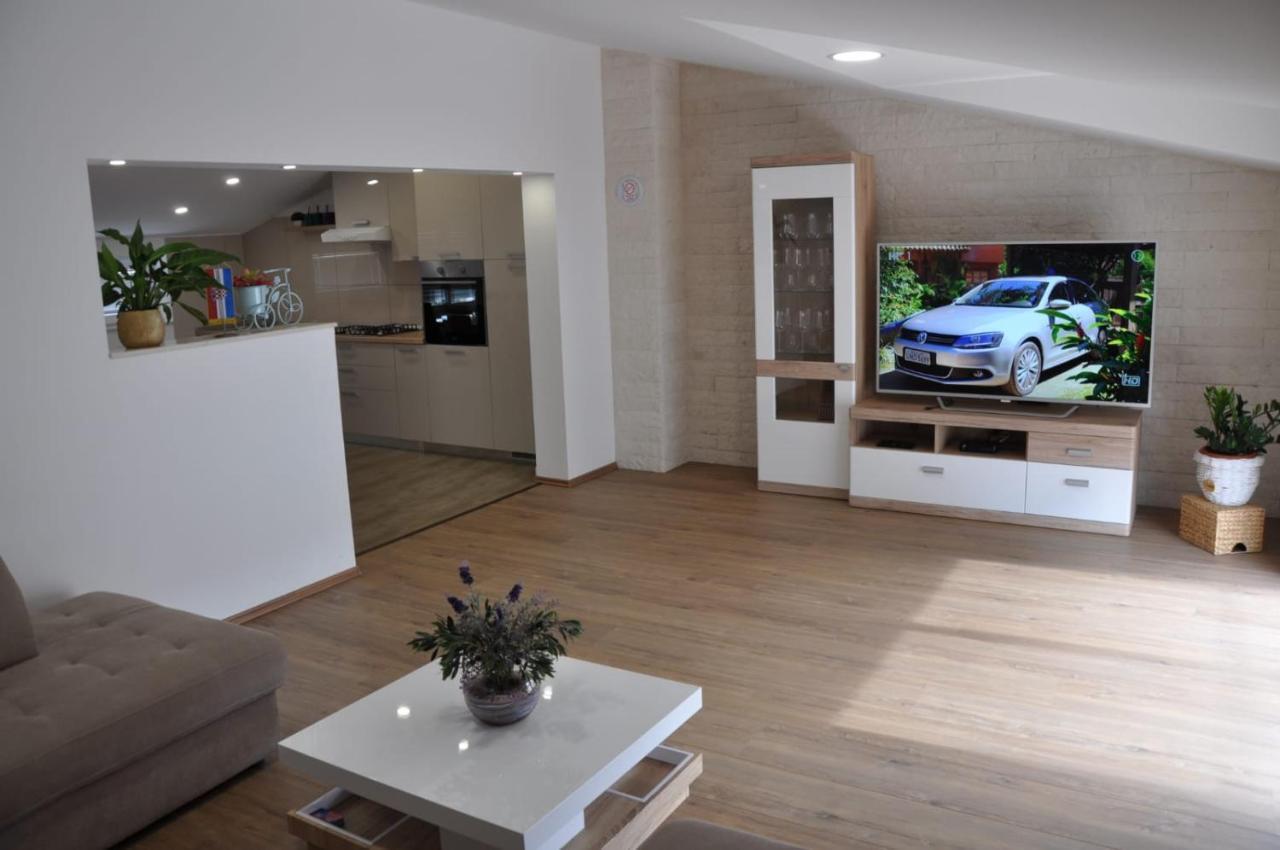 Apartman Doni Split Buitenkant foto